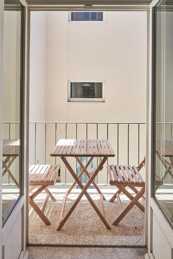 Boutique Rentals-Flores Classic Historical Centre Porto Luaran gambar